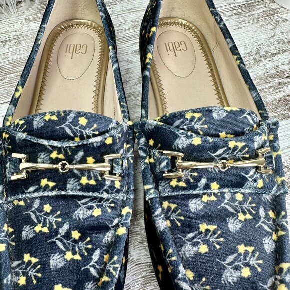 CAbi Shoes - CABI Velvet Loafer Women’s Size 8 Blue/Yellow Horsebit Carnaby Floral 6005 EUC!